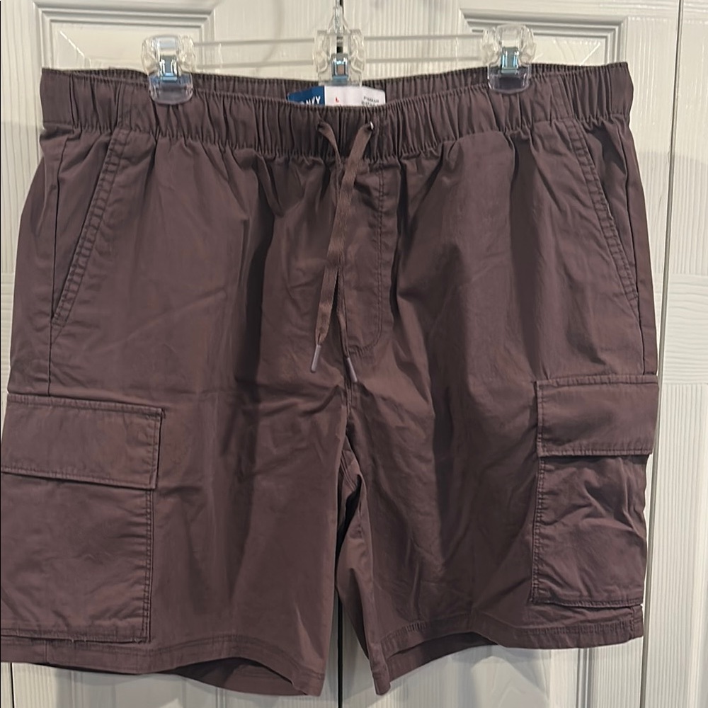 Men's old Navy Purple (Eggplant) Cargo Shorts